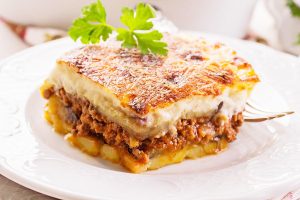 Read more about the article Reţeta zilei: Musaca de vinete