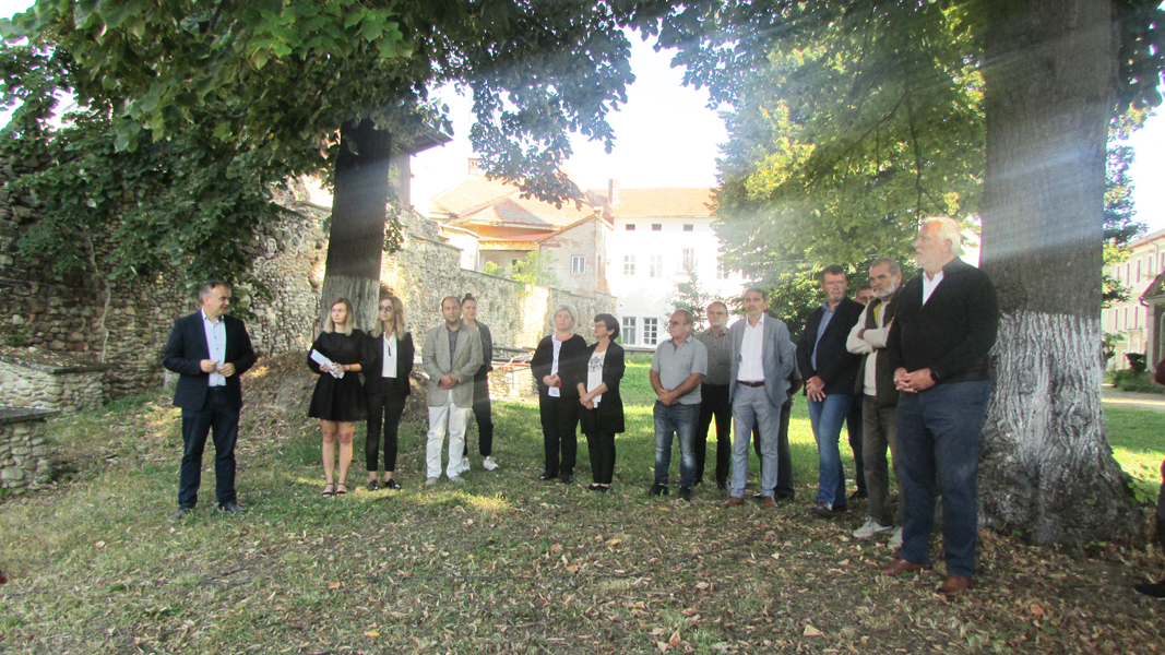 Read more about the article ”Restaurarea, consolidarea și conservarea Cetății Orăștie”