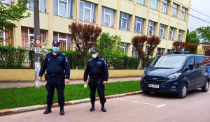 Read more about the article Pentru noi, jandarmii hunedoreni, siguranța elevilor constituie o prioritate