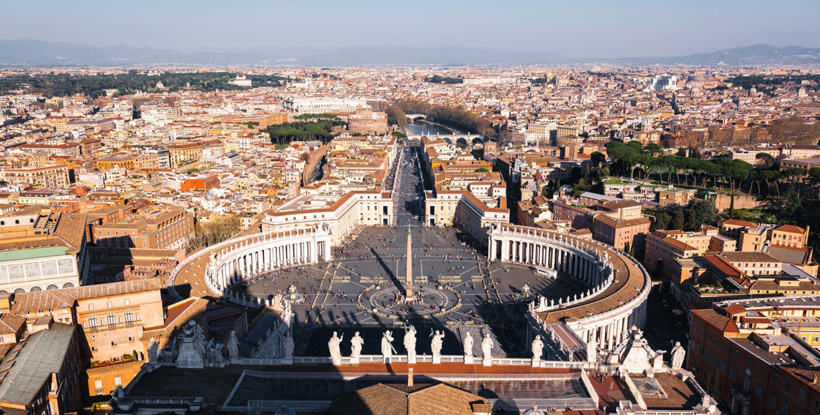 Read more about the article Certificatul verde devine obligatoriu la Vatican