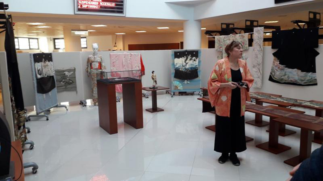Read more about the article Ateliere de limba și cultura japoneză la Biblioteca UPT