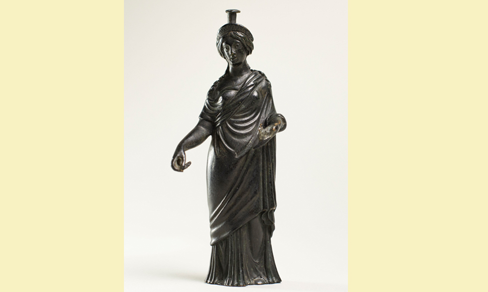 Read more about the article Statuetă romană reprezentând-o pe Fortuna-Isis, expusă on-line la muzeu