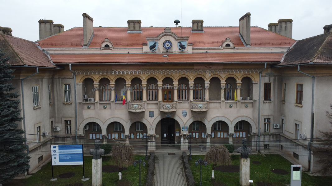 Read more about the article Bugetul Primăriei municipiului Hunedoara este în faza dezbaterii publice
