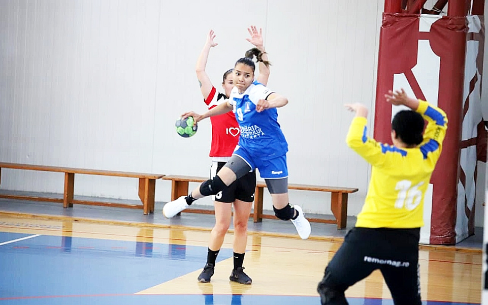 Read more about the article Handbal feminin: Etapa 13 -ultima din turul de campionat