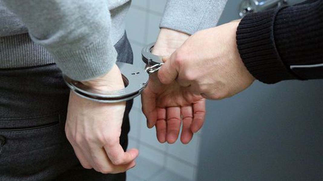 Read more about the article Reţinuţi preventiv de poliţiştii Biroului de Investigaţii Criminale Brad, pentru furt calificat