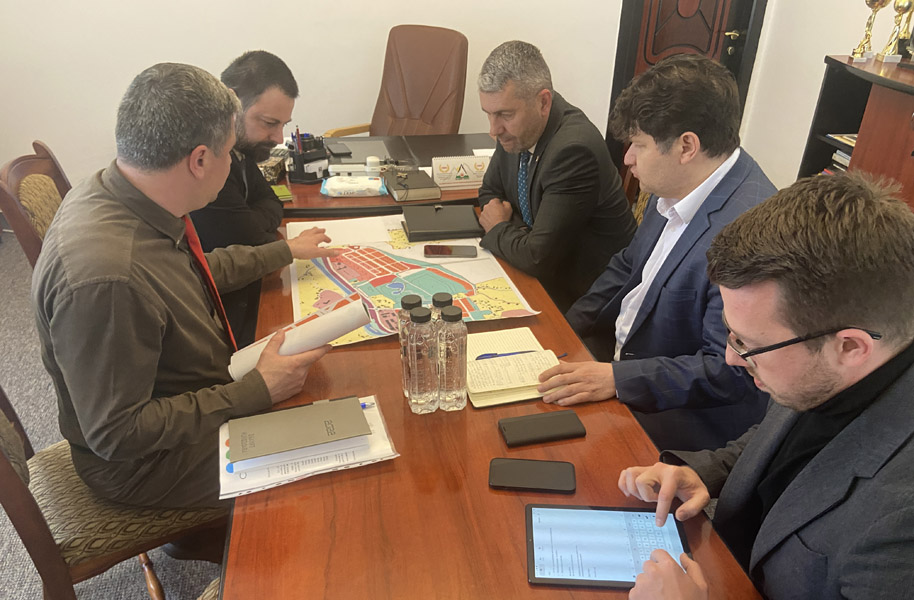 Read more about the article Întâlniri ale conducerii Instituției Prefectului cu primarii din Lupeni și Bănița