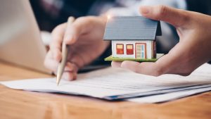 Read more about the article Start la înscrieri în programul „Noua Casă”: Avans minim de 5% pentru locuințe de până la 70.000 de euro 