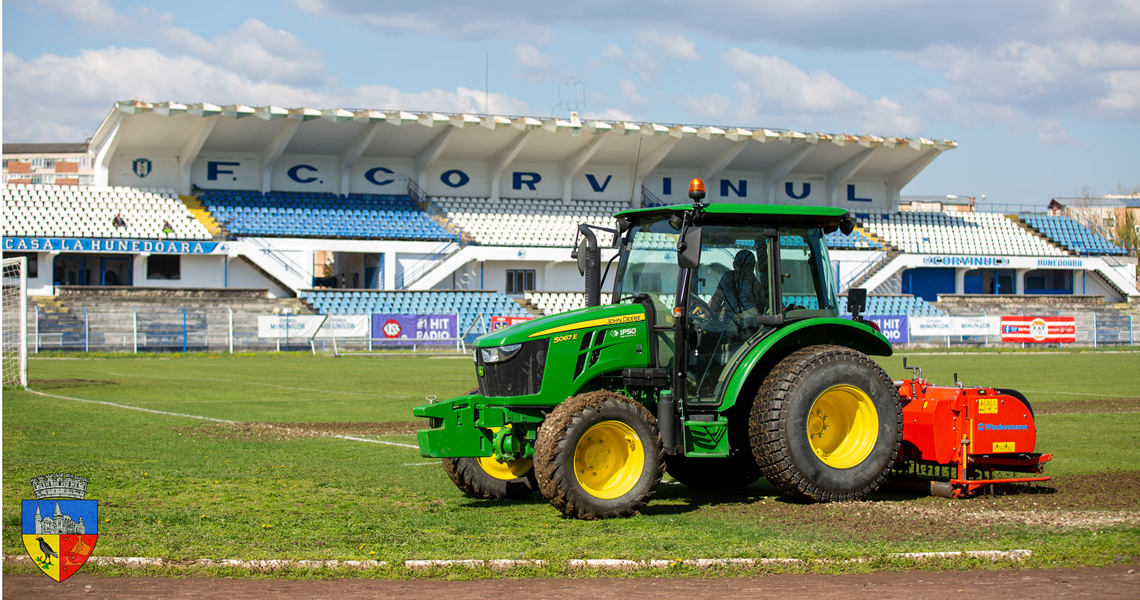 Read more about the article Arena stadionului “Michael Klein” din Hunedoara, în proces de regazonare