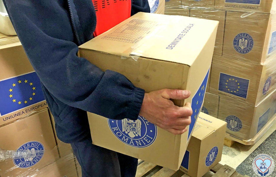 Read more about the article ALIMENTE UE: Peste 100 de pachete au fost ridicate în prima zi de distribuire