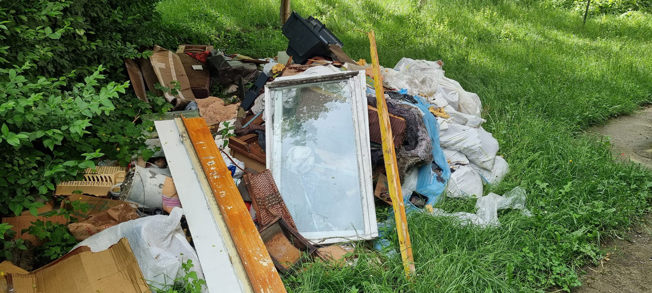 Read more about the article Amendă-record pentru depozitare ilegală de deşeuri