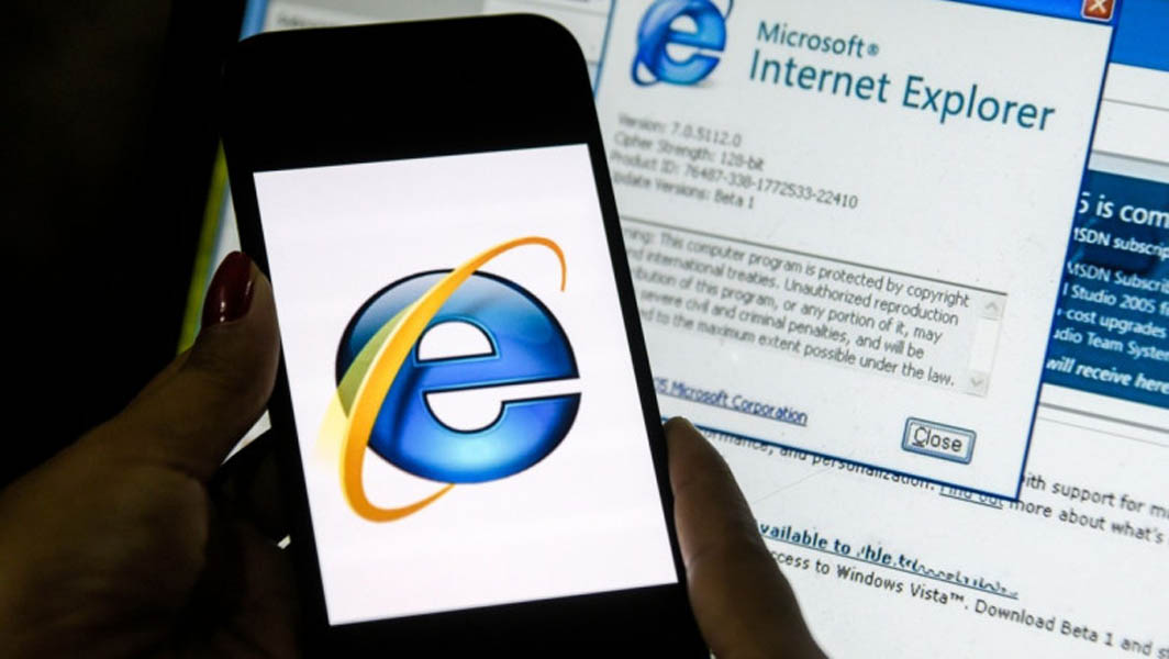 Read more about the article Internet Explorer se închide oficial de astăzi