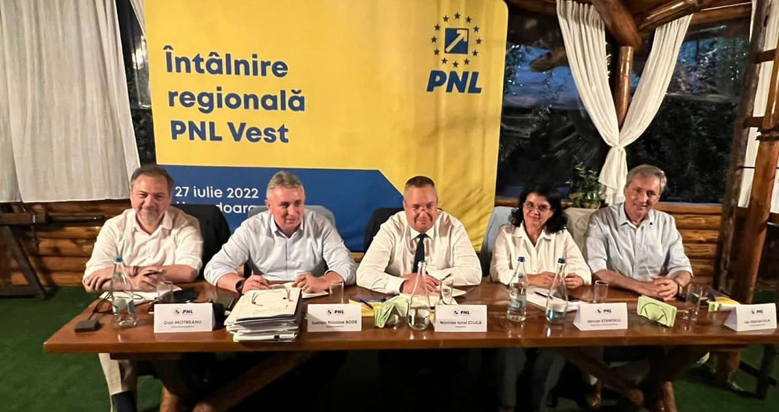 Read more about the article Întâlnire regională a liberalilor cu premierul Nicolae Ciucă în județul Hunedoara