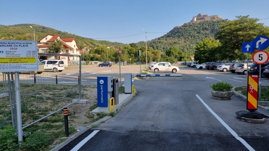 Read more about the article Primăria Deva pune la dispoziție parcare gratuită pe perioada Super Rally!