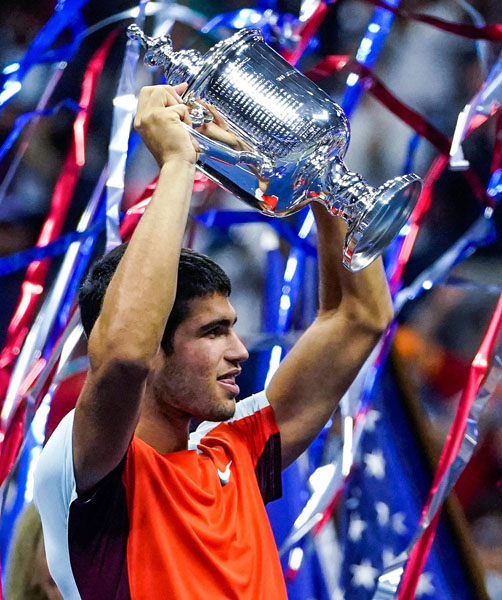 Read more about the article Jucătorul de tenis Carlos Alcaraz, campion la US Open la 19 ani, a devenit cel mai tânăr număr 1 mondial din istorie