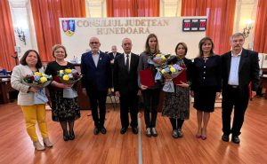 Read more about the article Astăzi, am premiat din nou performanța la învățătură!