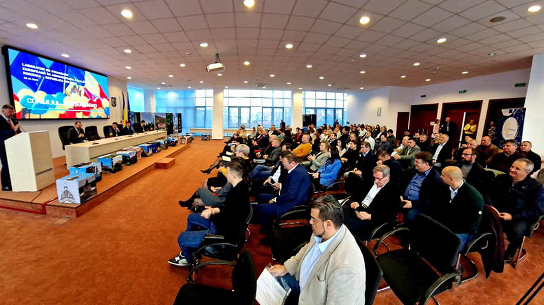 Read more about the article Cea mai importantă delegație din Republica Moldova se află în aceste zile la Arad