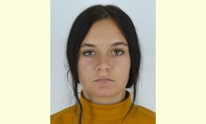 Read more about the article Tatăl unei hunedorence de 14 ani îşi caută fiica, plecată voluntar de acasă