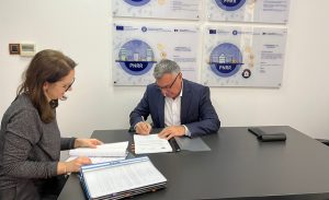 Read more about the article Aproape 7 milioane de euro, bani europeni, pentru Deva!