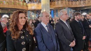Read more about the article Delegaţia CJ, prezentă la întronizarea Arhiereului Vicar al Episcopiei Devei şi Hunedoarei, Părintele Gherontie Hunedoreanul