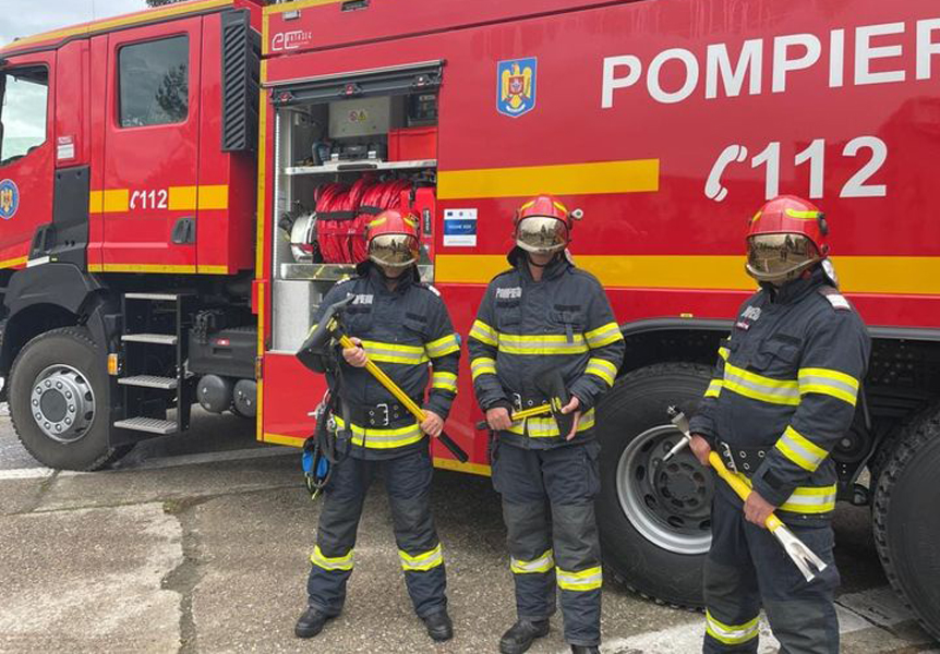 Read more about the article Cazuri dificile, gestionate de pompierii hunedoreni la acest sfârşit  de săptămână