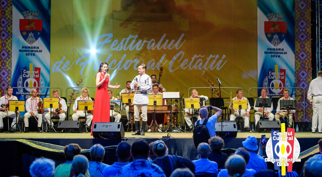 Read more about the article Festivalul de Folclor al Cetăţii – Ziua a 3-a
