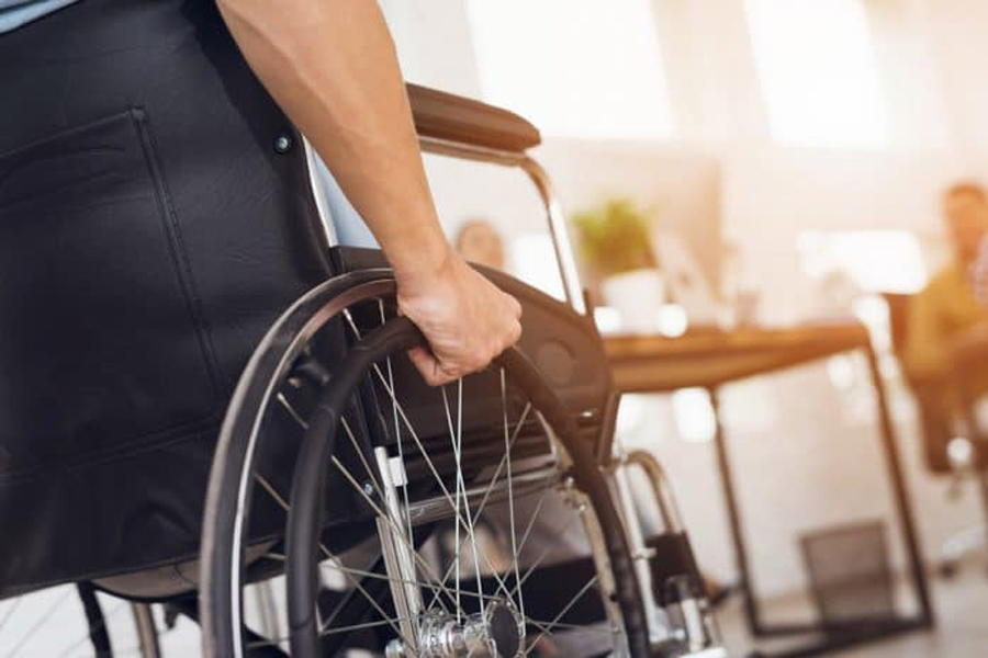 Read more about the article Peste 1.200.000 de lei de la bugetul local pentru indemnizaţiile persoanelor cu dizabilităţi