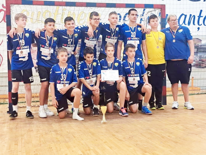 Read more about the article Handbal masculin: Medalie de bronz pentru deveni la Făgăraș Handbal Cup 2023