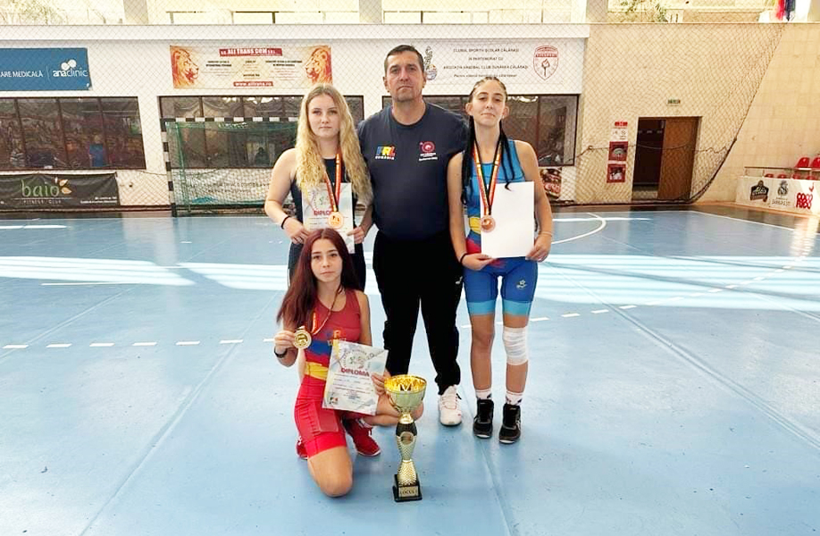 Read more about the article Lupte libere: Trei medalii pentru LPS Cetate Deva la Campionatele Naționale de juniori