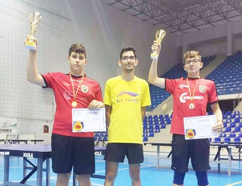 Read more about the article Tenis de masă: Sportivi deveni, medaliați la Reșița