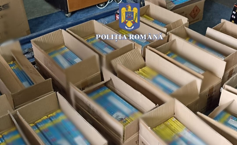 Read more about the article Poliţiştii deveni au găsit 300 de kilograme de articole pirotehnice în casa unui devean