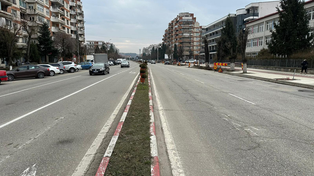 Read more about the article Începe asfaltarea primului tronson al Bulevardului 22 Decembrie