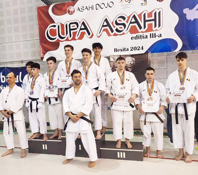 Read more about the article Karate: Rezultate bune pentru hunedoreni la Campionatele Naţionale