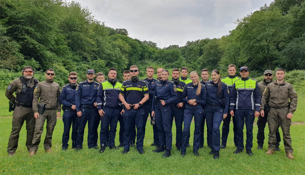 Read more about the article Stagiu de pregătire intensivă, pentru noii polițiști