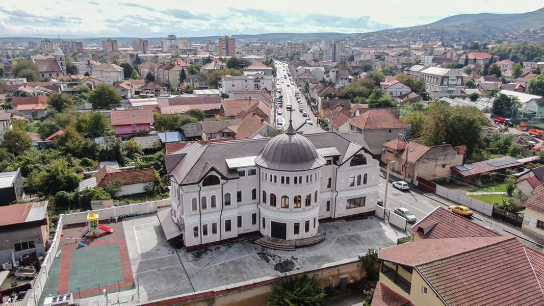 Read more about the article O nouă școală la Deva sub egida Episcopiei Devei și Hunedoarei