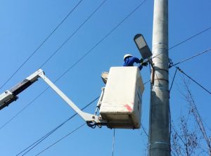 Read more about the article Iluminatul public din Deva întrerupt din cauza unei avarii la rețeaua de alimentare cu energie electrică a operatorului Rețele Electrice Banat