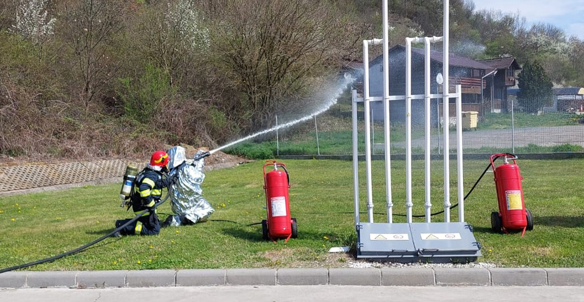 Read more about the article În weekend-ul trecut, pompierii militari ai ISU Hunedoara au participat la 137 de misiuni și intervenții