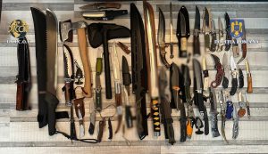 Read more about the article Poliţia română acţionează împotriva traficului de droguri, operaţiunilor cu psihoactive şi deţinerii de droguri pentru consum propriu