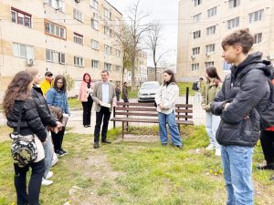 Read more about the article „Oraşul prin ochii copiilor” –  parteneriat real între elevii deveni  şi administraţia publică locală