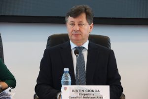 Read more about the article Iustin Cionca: La Arad, nu vor crește indemnizațiile niciunui Consiliu de Administrație din subordinea noastră!