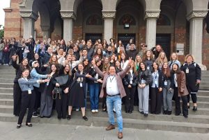 Read more about the article Rezultatele remarcabile obținute de elevii Liceului de Arte „Sigismund Toduță” Deva la Olimpiadele Naționale de profil artistic