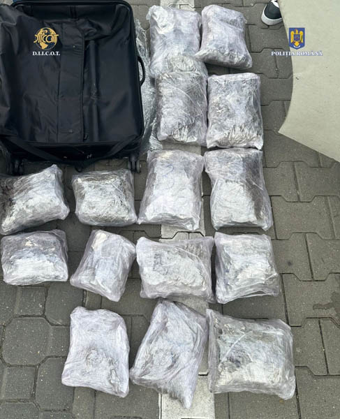 Read more about the article Arestat preventiv, după ce a fost depistat având asupra sa peste 6,5 kilograme de canabis