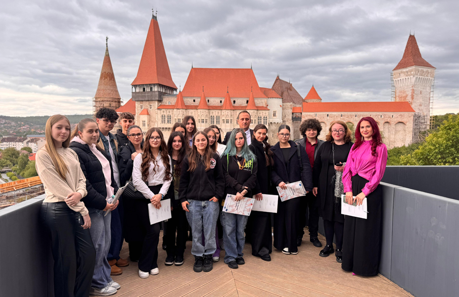 Read more about the article Deva lansează oficial proiectul „Tineret pentru viitor” – un sprijin real pentru 1.580 de copii și tineri