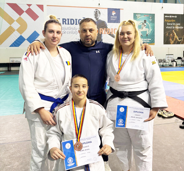 Read more about the article Judo: Medalii pentru judoka de la SCM Deva