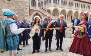 Read more about the article „Târgul Castelelor” – ediţia a X –a, la Castelul Corvinilor