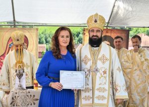 Read more about the article Ministrul Culturii, Natalia Intotero, prezentă la târnosirea bisericii de la Căzăneşti