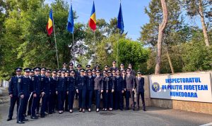 Read more about the article Forțe noi la I.P.J. Hunedoara: 34 de noi polițiști se alătură structurilor de poliție pentru a lucra în stradă, în slujba comunității