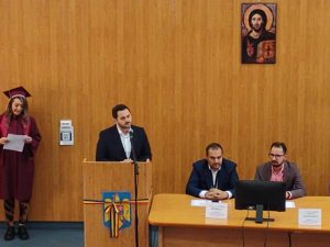 Read more about the article O nouă promoție a absolvit Facultatea de Asistență Medicală Generală – extensia Deva, din cadrul UMF „Victor Babeș” Timișoara