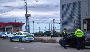 Read more about the article ACȚIUNE A POLIȚIȘTILOR DIN SIMERIA PENTRU PREVENIREA ȘI COMBATEREA FAPTELOR ANTISOCIALE