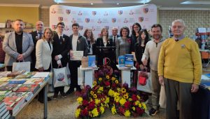 Read more about the article  Dublă celebrare culturală la Salonul Hunedorean al Cărții: lansare de carte și Gala de Excelență Accent Media Ediția a XIII-a