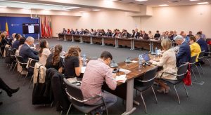 Read more about the article Programul de Tranziție Justă 2021-2027, tema întâlnirii cu reprezentanţii consiliilor judeţene. Hunedoara, reprezentată de administratorul public, Costel Avram